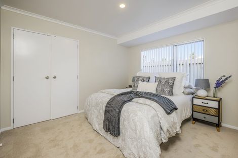 Photo of property in 9 Puketi Lane, Waiuku, 2123