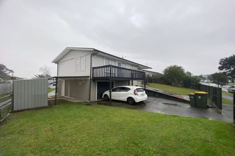Photo of property in 147 Reeves Road, Pakuranga Heights, Auckland, 2010