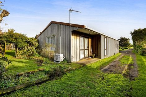 Photo of property in 161 Fairfield Road, Hawera, 4672
