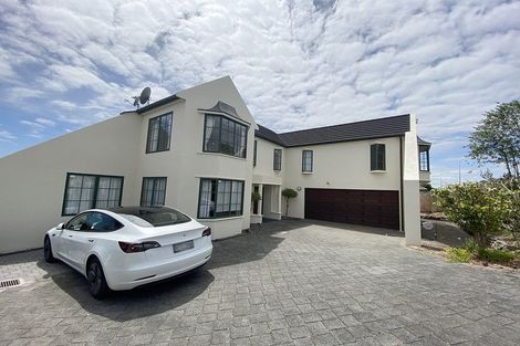 Photo of property in 212 Whitford Road, Shamrock Park, Auckland, 2016