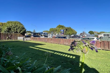 Photo of property in 79 Rosehill Drive, Rosehill, Papakura, 2113