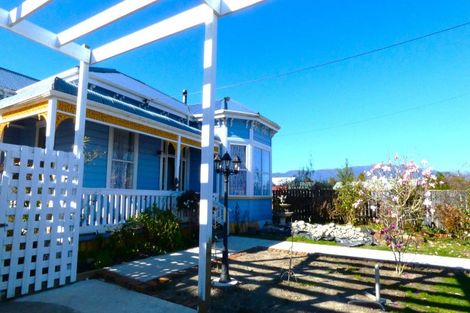 Photo of property in 123 Queen Street, Westport, 7825
