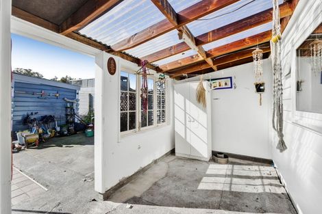 Photo of property in 12 Norfolk Street, Patea, 4520