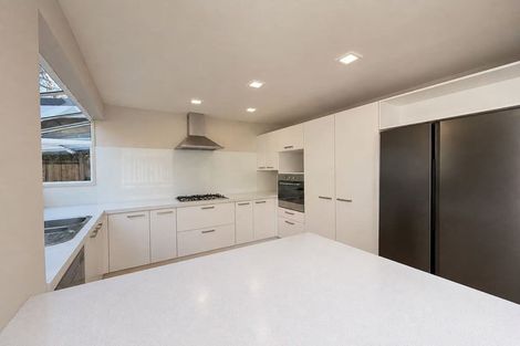 Photo of property in 13a King Richard Place, Browns Bay, Auckland, 0630