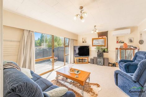 Photo of property in 60 Aotea Crescent, Tokoroa, 3420