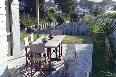 Photo of property in 29 Taonui Street, Waitarere Beach, Levin, 5510