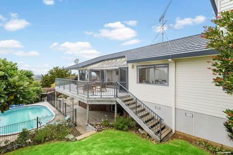 Photo of property in 93 Anzac Road, Pukekohe, 2120