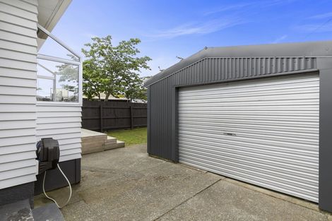 Photo of property in 8 Dempsey Street, Naenae, Lower Hutt, 5011