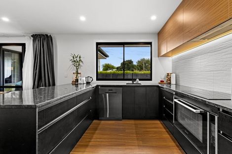 Photo of property in 8 Grenside Lane, Mahora, 4120