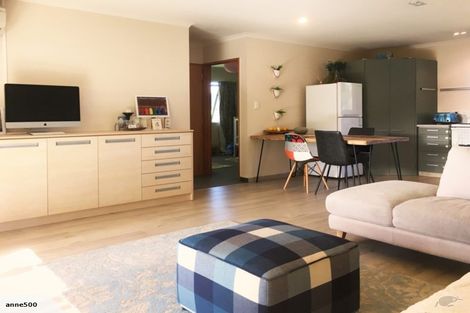 Photo of property in 5 Farrier Court, Cromwell, 9310