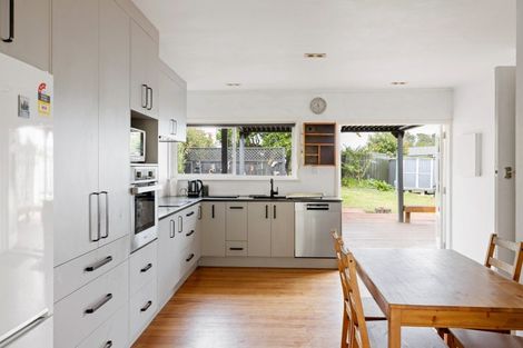 Photo of property in 80 Flynn Road, Hillcrest, Hamilton, 3216