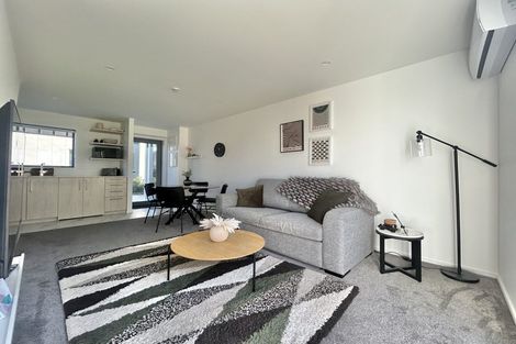 Photo of property in 27 Tensing Place, Sockburn, Christchurch, 8042