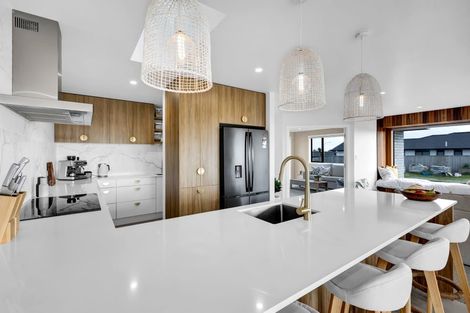 Photo of property in 62 Aratapu Street, Waitara, 4320