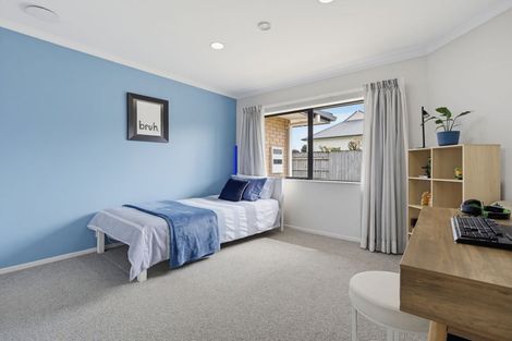 Photo of property in 27 Amberley Crescent, Bethlehem, Tauranga, 3110