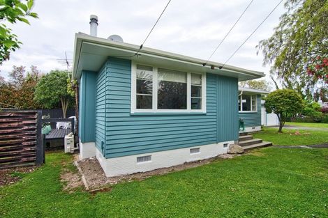 Photo of property in 12 Madden Place, Solway, Masterton, 5810