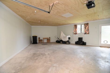 Photo of property in 1/1 De Lacey Lane, Carterton, 5713