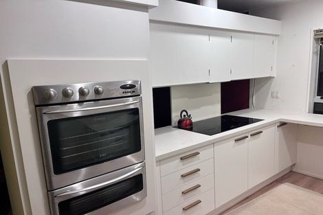 Photo of property in 11b Kamla Way, Khandallah, Wellington, 6035