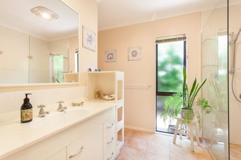 Photo of property in 17 Montego Drive, Papamoa Beach, Papamoa, 3118