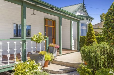 Photo of property in 20 Donegal Street, Cromwell, 9310