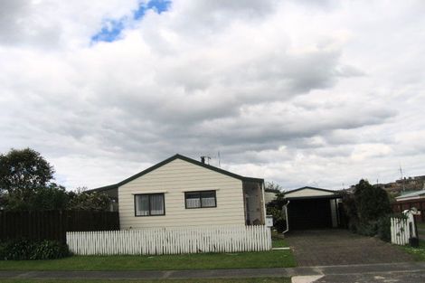 Photo of property in 4 Olivine Street, Poike, Tauranga, 3112