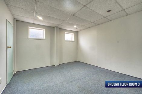 Photo of property in 8 Condliffe Place, New Windsor, Auckland, 0600