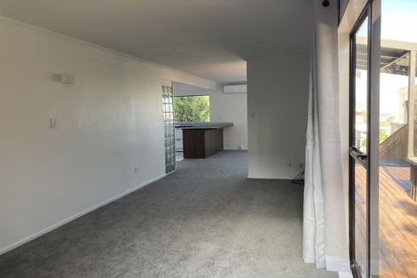 Photo of property in 13 Cobar Close, Maupuia, Wellington, 6022