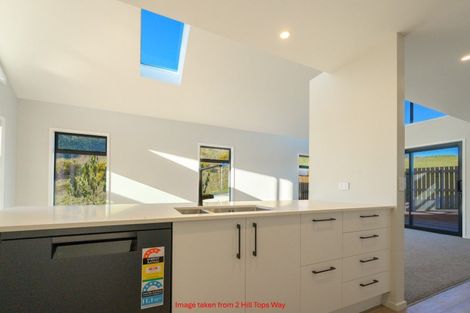 Photo of property in 4 Hill Tops Way, Stoke, Nelson, 7011