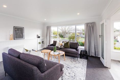 Photo of property in 6 Cremorne Avenue, Hokowhitu, Palmerston North, 4410