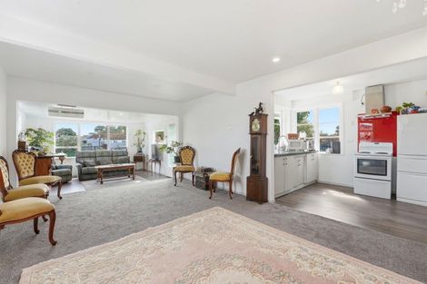 Photo of property in 42 Harper Street, Gonville, Whanganui, 4501