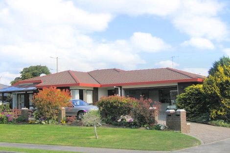 Photo of property in 7 The Green, Mount Maunganui, 3116