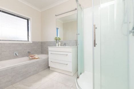 Photo of property in 25 Mataroa Crescent, Flagstaff, Hamilton, 3210