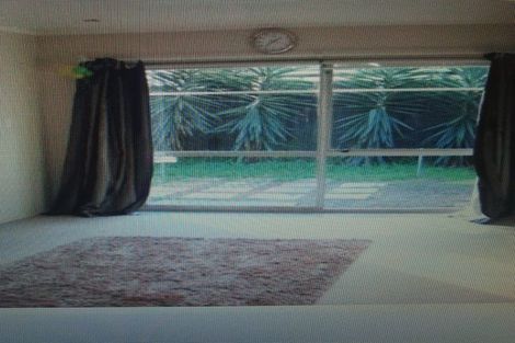 Photo of property in 2/636 Mount Wellington Highway, Mount Wellington, Auckland, 1062
