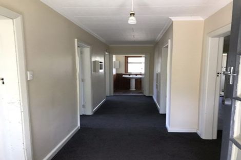 Photo of property in 2/327 Main South Road, Hornby, Christchurch, 8042