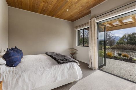 Photo of property in 73 Alec Robins Road, Lake Hayes, Queenstown, 9371