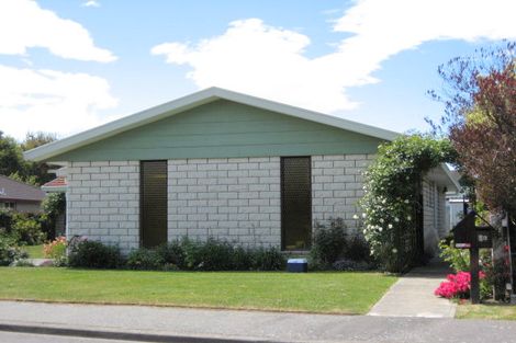 Photo of property in 12 Holcroft Court, Rangiora, 7400