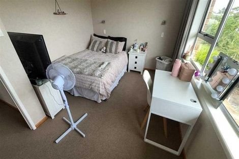 Photo of property in 44 Nevada Drive, Merrilands, New Plymouth, 4312