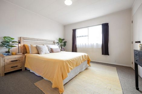 Photo of property in 71a Kahikatea Drive, Melville, Hamilton, 3206