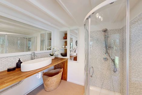 Photo of property in 77 The Parade, Paekakariki, 5034