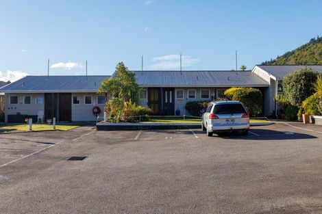 Photo of property in 4k Rutland Street, Picton, 7220
