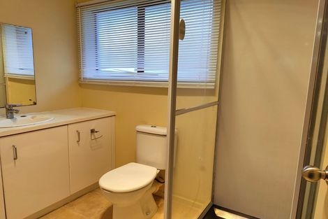 Photo of property in 18 Channing Crescent, Botany Downs, Auckland, 2010