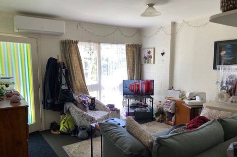 Photo of property in 36 Mcdowell Crescent, Hillcrest, Auckland, 0627