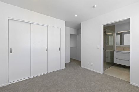 Photo of property in 29 Turtleback Avenue, Whitby, 5024