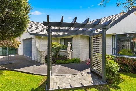 Photo of property in 5 Rimu Street, Waikanae, 5036