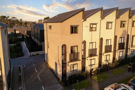 Photo of property in 33/28 Westgate Drive, Westgate, Auckland, 0614