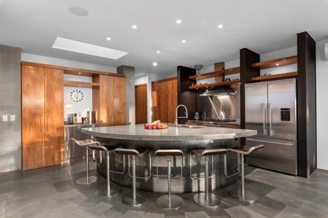 Photo of property in 2/272 Hurstmere Road, Takapuna, Auckland, 0622