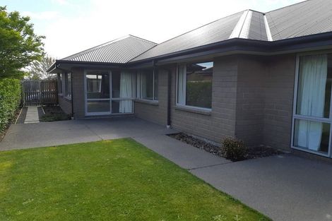 Photo of property in 3 Bradwell Crescent, Halswell, Christchurch, 8025