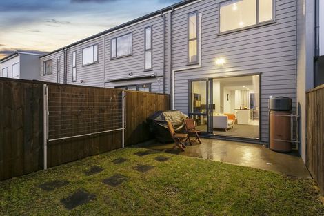 Photo of property in 8 Chaffinch Road, Hobsonville, Auckland, 0616