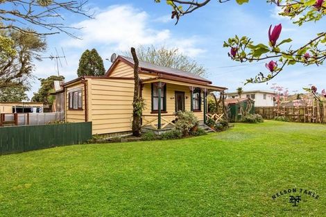 Photo of property in 120 Settlement Road, Papakura, 2110