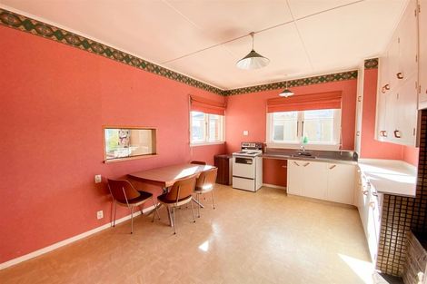 Photo of property in 17 Balmoral Street, Oamaru North, Oamaru, 9400