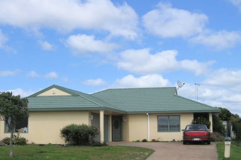 Photo of property in 106 Gloucester Road, Mount Maunganui, 3116